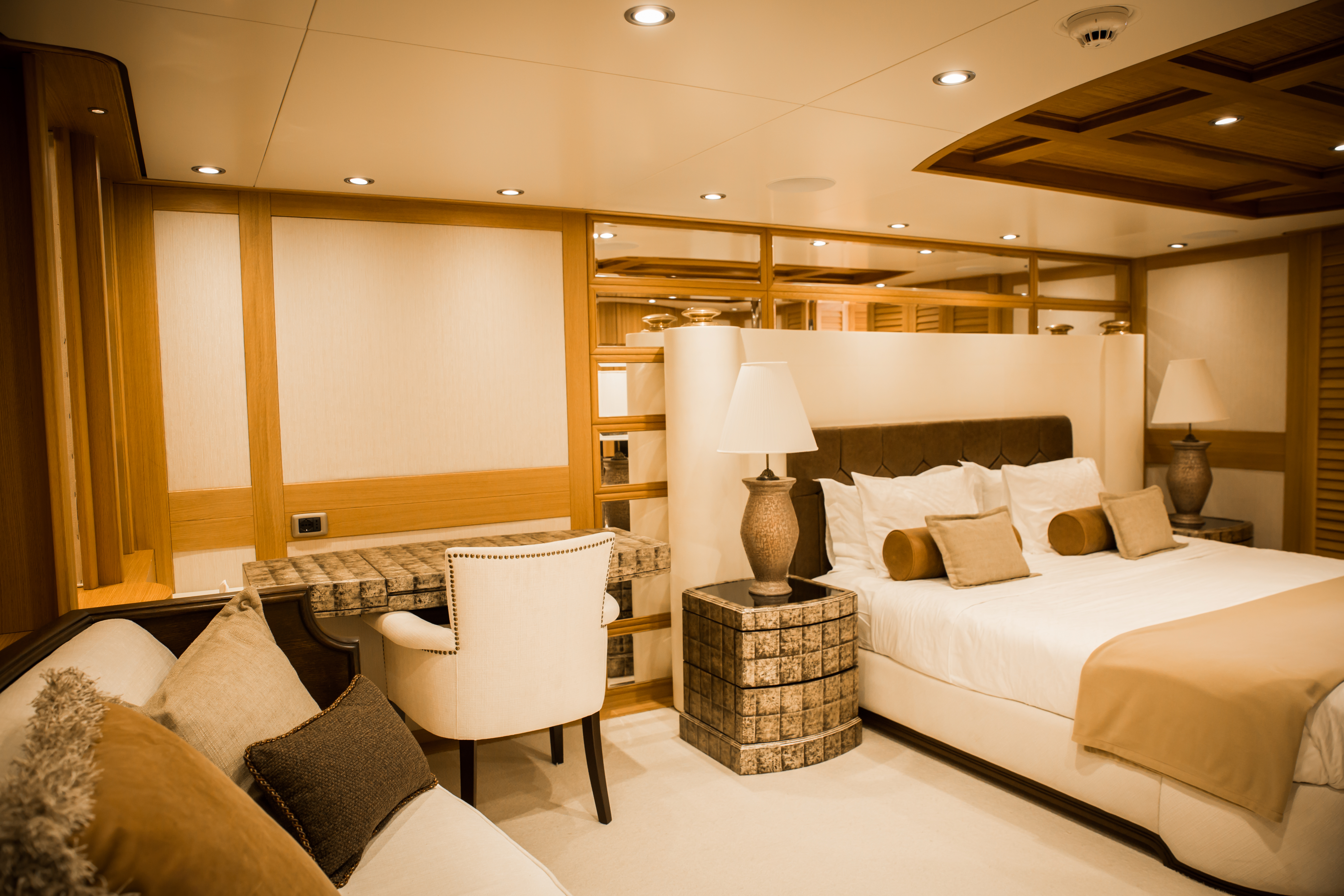 Yacht ZanZiba, Archipelago Yachts CHARTERWORLD Luxury Superyacht Charters